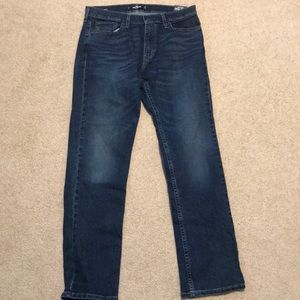 Men’s classic blue jeans